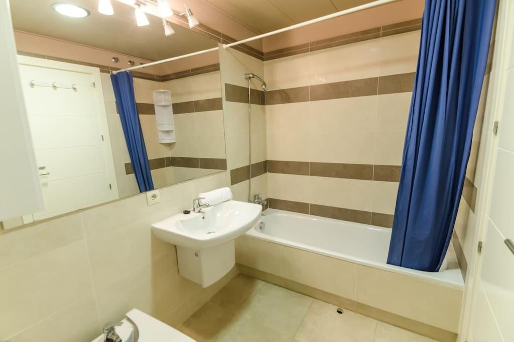 Apartamento Ciara Lloret de Mar Exterior photo